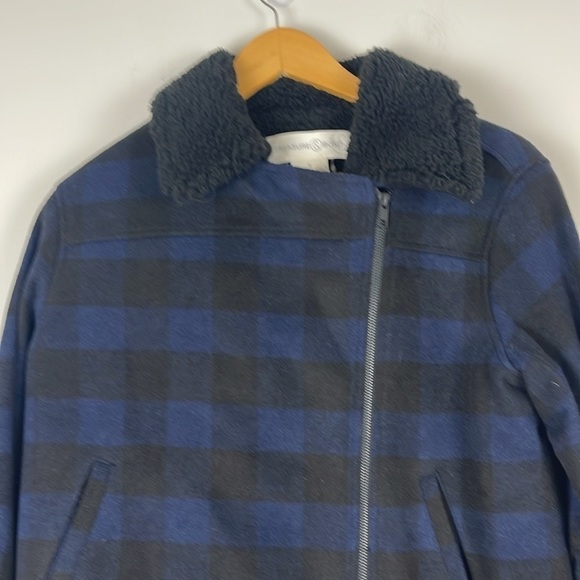 Treasure & Bond Women’s Blue/Black Plaid Jacket Size Small - Picture 3 of 9
